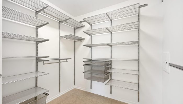 Cosyhome-Building-Industry-Limited-Cosyhome-cabinet-Heres-detailed-information-to-build-your-walk-in-closet-36