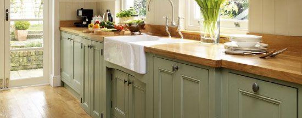 Green-Kitchen-Cabinets-The-Lastest-Kitchen-Trend-7